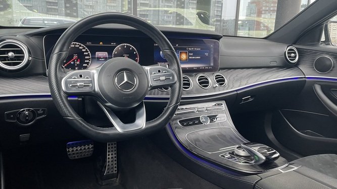 E 200