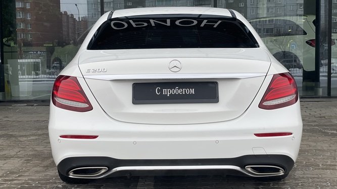 E 200