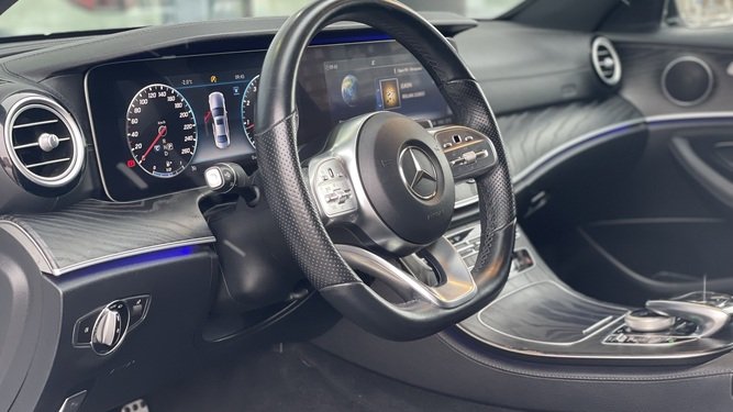 E 200