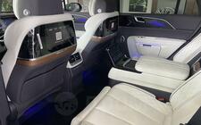 HongQi E-HS9 Flagship