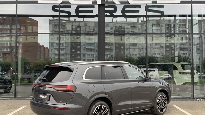 SERES M7 Premium 6 мест