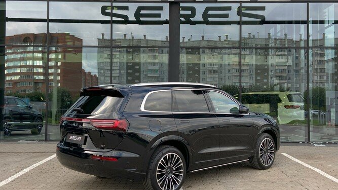 SERES M7 Premium 6 мест