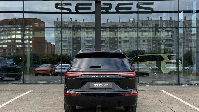 SERES M7 Premium 6 мест